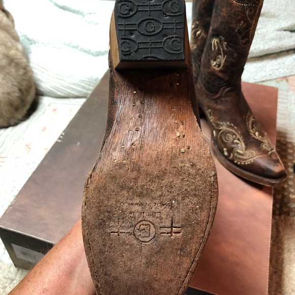 Boots - Picture 5 of 5